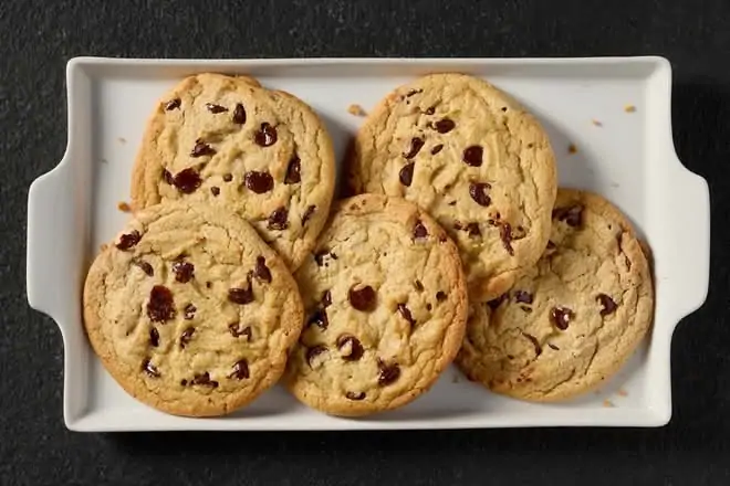Homestyle Chocolate Chip Cookies